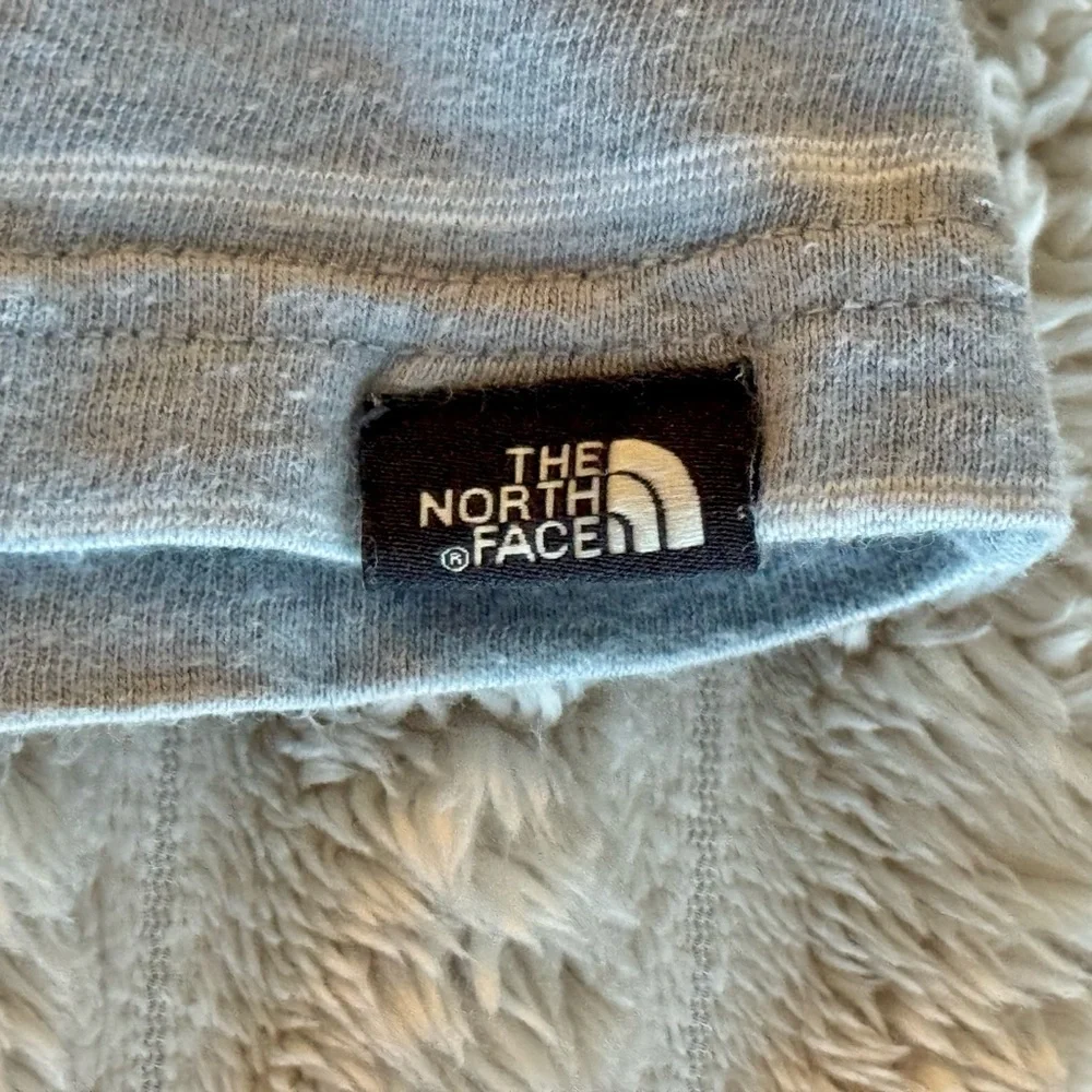 The North Face Shirt lot women’s size S - Picture 3 of 3